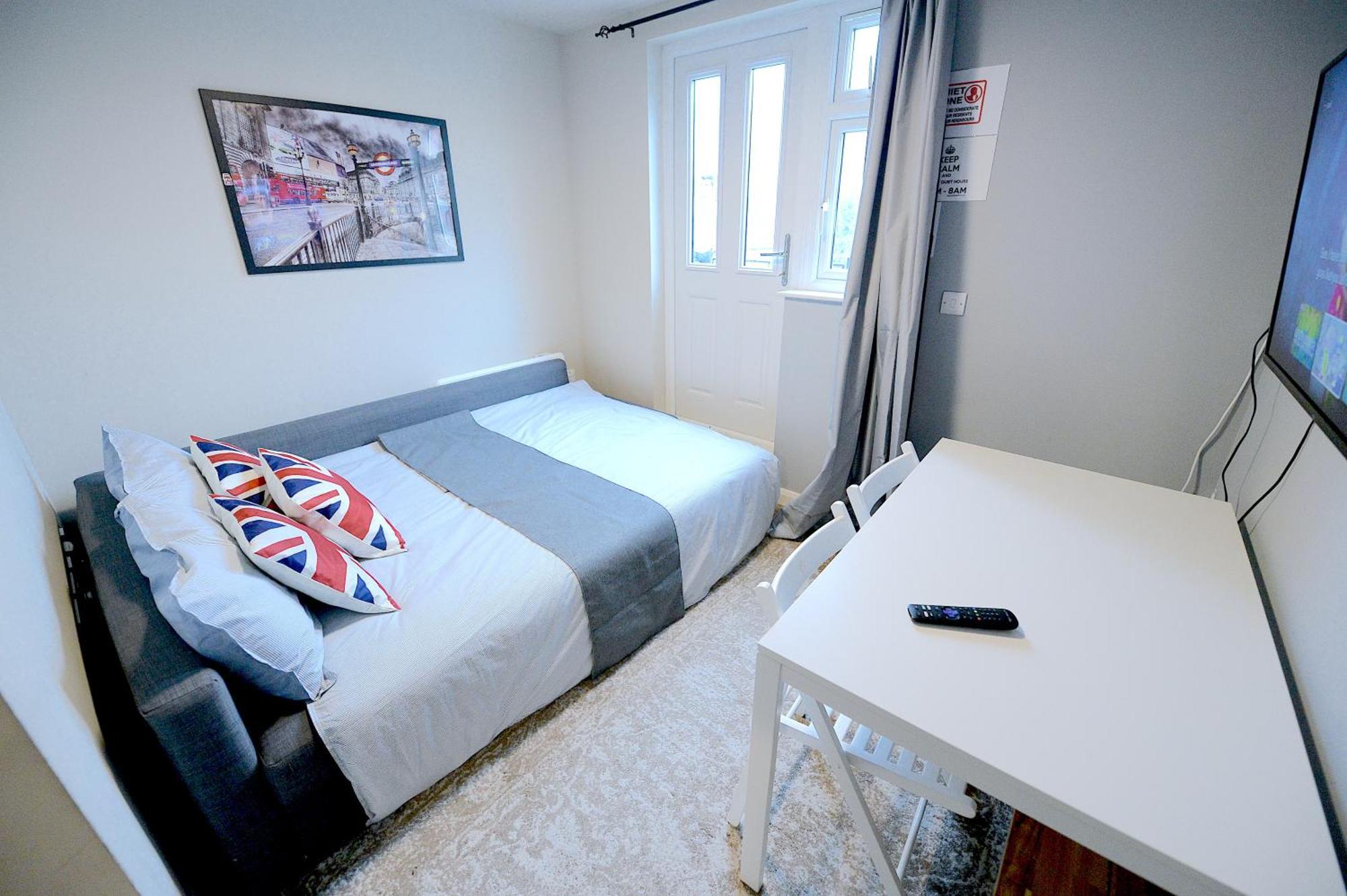 2 Bedroom Flat In Wood Green Piccadilly Line Λονδίνο Εξωτερικό φωτογραφία